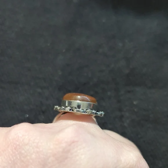 Silver Plated Peach Sunstone Gemstone Oval Statement Ring - Size 8.75 - Picture 3 of 9